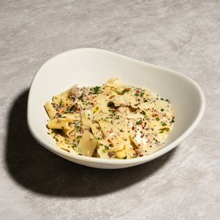 Paccheri al tartufo con longaniza