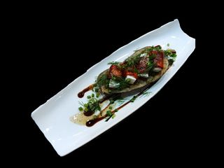 Баклажан фрі з маринованим перцем та сиром фета