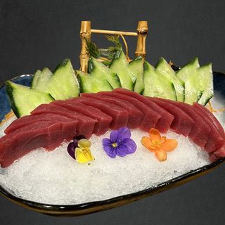 132.Maguro sashimi / 15 pzs.