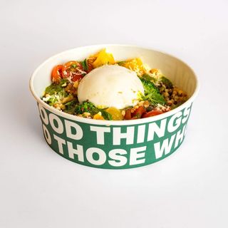 Bowl Vegetariana com Burrata