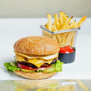 Биф бургер (300г)