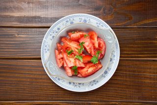 Paradajz salata