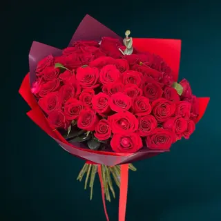 Buchet 51 Trandafiri Rosii