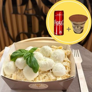 Baby Mozzeralla + Tiramisu + Coca-Cola 0.33l