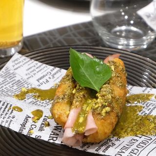 Crocche’ Omaggio Don Antonio Starita