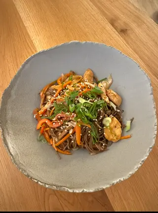 Shrimp yakisoba