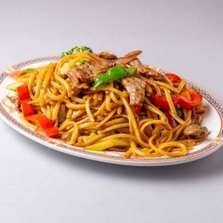 Tallarines Con Ternera