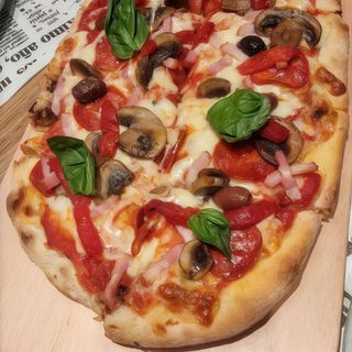 Pinsa Lurago Especial