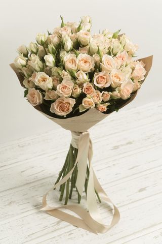 Buchet trandafiri miniroses