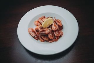 Креветки отварные