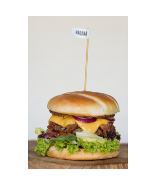 Sport's Cheeseburger