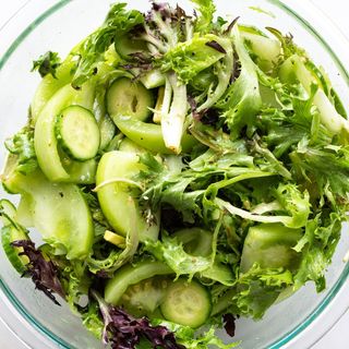 მწვანე სალათი