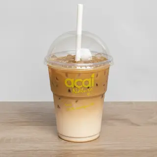 Iced Vanilla Latte Macchiato 