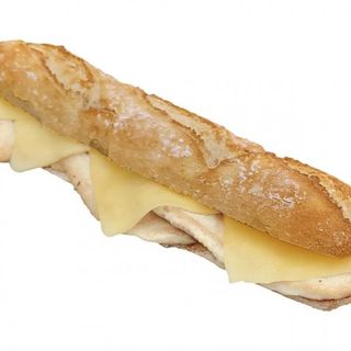 Sándwich de pechuga de pollo y queso