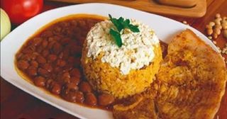 Chuleta con moro y menestra