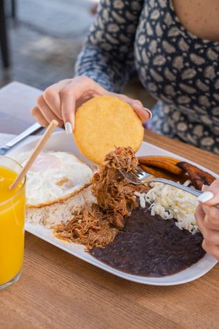 Combo Almuerzo pabellón