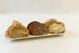 შუ კარამელის კრემით 1 ცალი