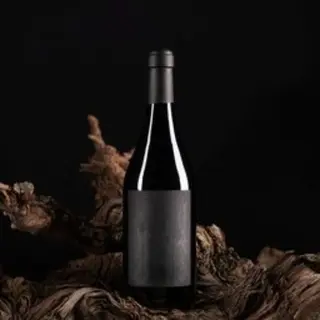Vino De La Casa