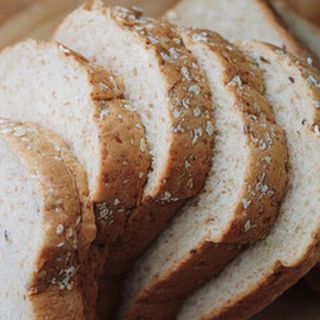 Филия бял хляб