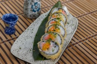 Futomaki Crispy Crab (6 Pzs.)