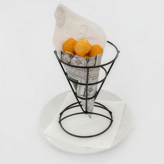 Bolitas de queso gouda y jalapeño