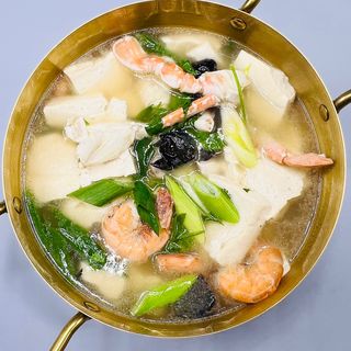 Sopa de Gambas cangrejo toufu