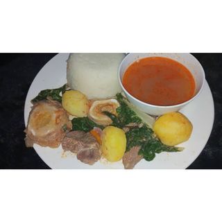 Tumbukiza with Mchicha and Chapati 