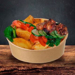 Боул з картоплею по селянськи та курячими крильцями (310г)