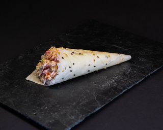 Temaki de cangrejo