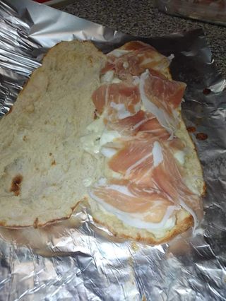 Panino crudo e bufala