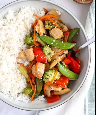 Plain White Rice with Chicken Sauce