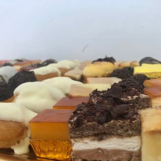 Pastelillos Pequeños (18 Uds.)