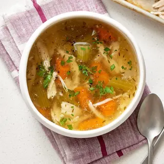 Brodo al pollo