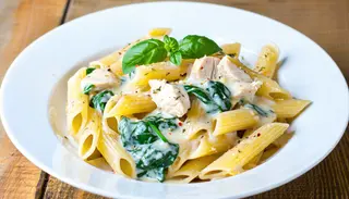 Makaron Penne spinaci