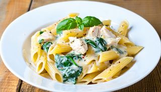 Makaron Penne spinaci