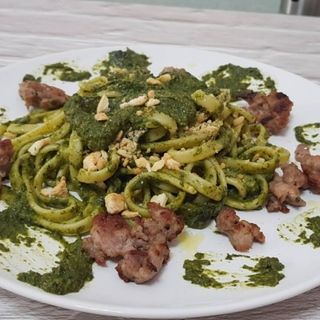 Pici con salsiccia e friarielli