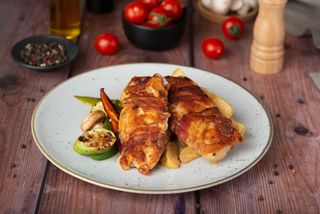 Pileći steak sa mozzarellom i pršutom