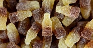 Sour cola bottles 100g