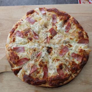 Pizza 4 Ingredientes