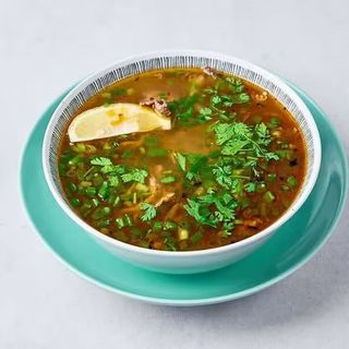Zupa Special Pho ze smażoną wołowiną  1L