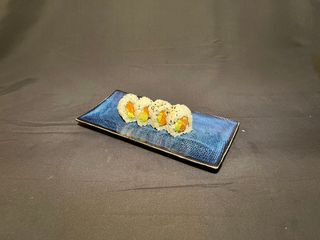 M7. Sake avocado 4 pezzi