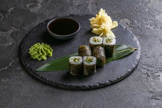 Макі-рол з огірком 1 шт