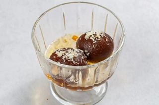 GULAB JAMUN