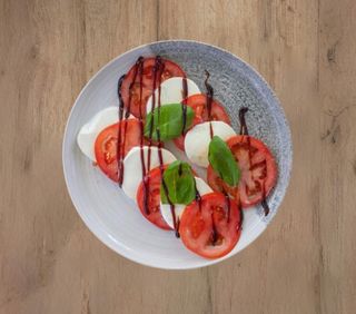 Caprese salata