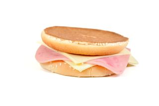 Тост с шунка и кашкавал (98г)