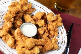 Lágrimas De Pollo Crujientes Con Salsa Mostaza Y Miel