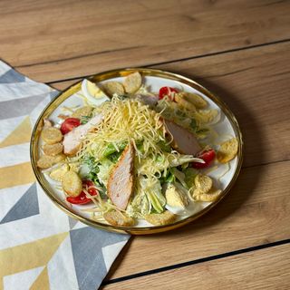 Цезарь с курицей