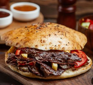 Beef Doner wıth Pita Bread 