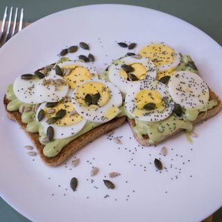 Avocado toast