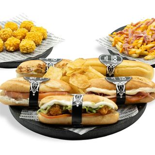 1 Rueda de Montaditos Especiais + 2 Aperitivos